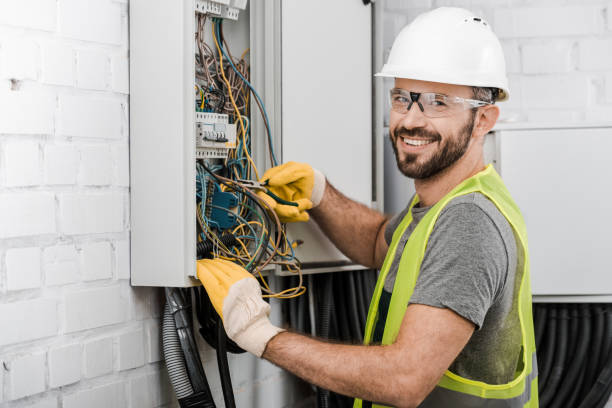 Best Commercial Electrician Services  in Country Clu, FL